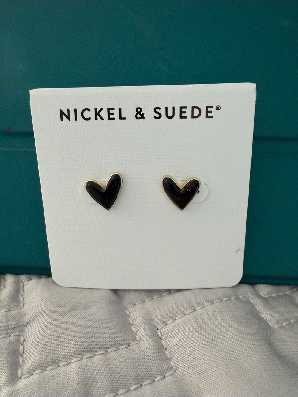 New Nickel & Suede Black Heart Enamel Stud Earrings